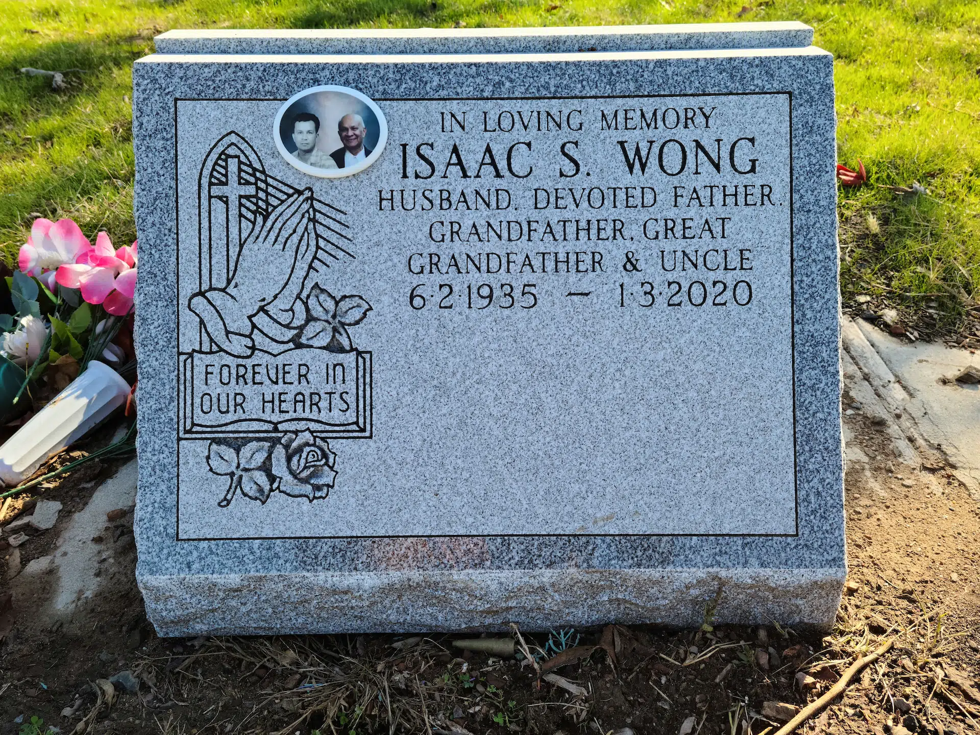 Granite Monument Company hand-carved by NJ Monument Company in NJ — image 1